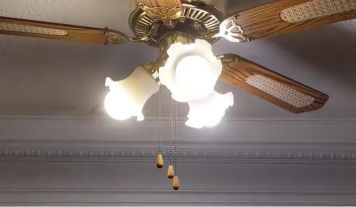 What Causes an LED Light to Flicker